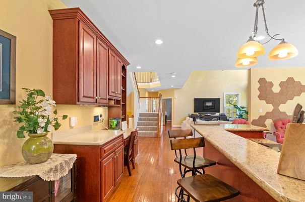 Interior, Kitchen, Pendant Lights, Recessed Lighting, Wood Texture Flooring