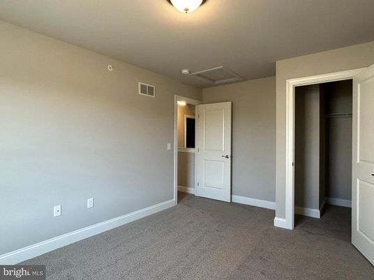 Empty room, Interior, Utility Closets