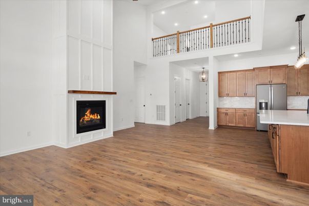 Fireplace, Interior, Kitchen, Pendant Lights, Recessed Lighting, Wood Texture Flooring