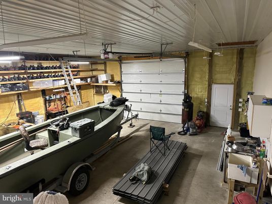 Garage, Interior