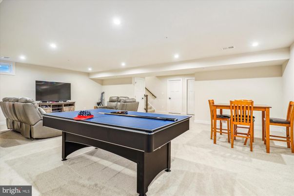 Billiard Table, Game Room, Interior, Recessed Lighting