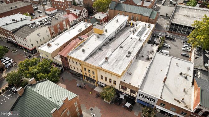 Exterior, Drone