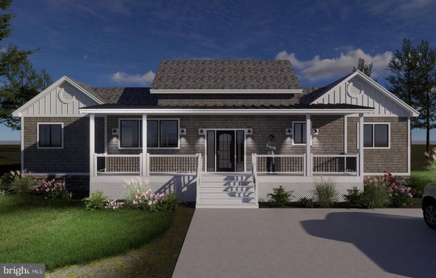 Exterior, Facade, Cape Cod
