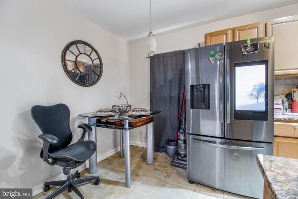 Interior, Kitchen, Pendant Lights, Stainless Steel Appliances