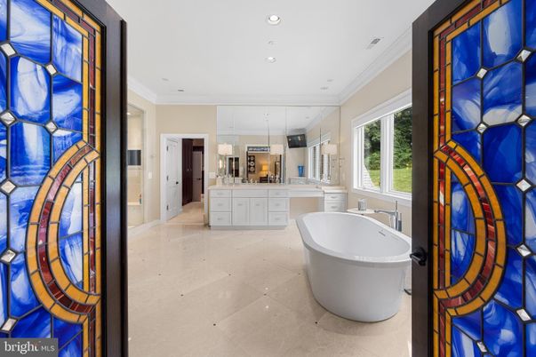 Bathroom, Free Standing Baths, Interior, Recessed Lighting