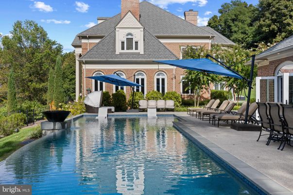 Exterior, Facade, Brick Facade, Pool, French Provincial