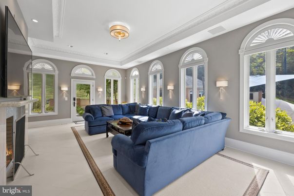 Fireplace, Interior, Living room, Recessed Lighting