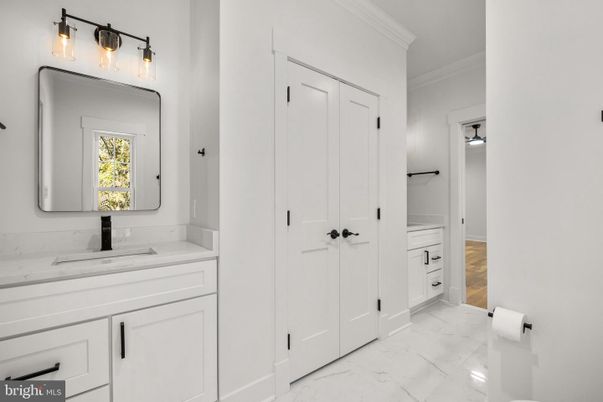 Bathroom, Dual Sink Vanities, Interior, Marble
