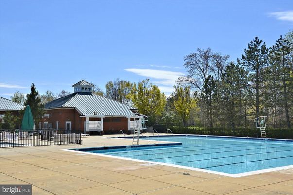 Detached Garage, Exterior, Pool