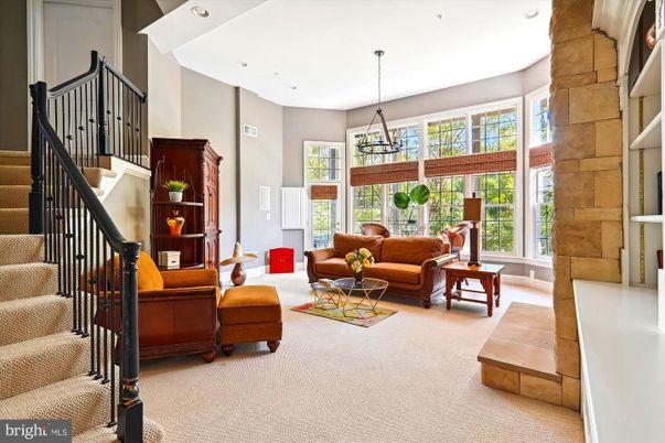 Interior, Living room, Pendant Lights, Recessed Lighting