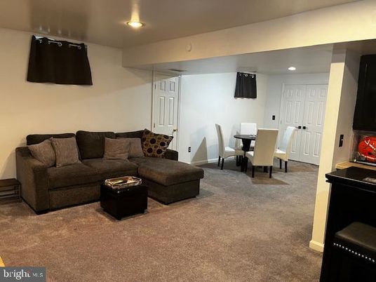 Dining room, Interior, Living room, Recessed Lighting