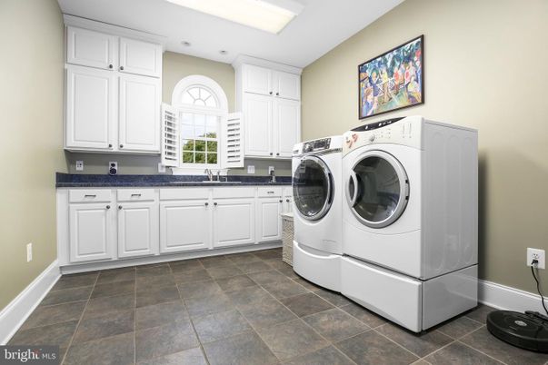 Interior, Recessed Lighting, Washer