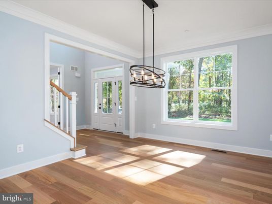Chandelier, Empty room, Interior, Pendant Lights, Wood Texture Flooring
