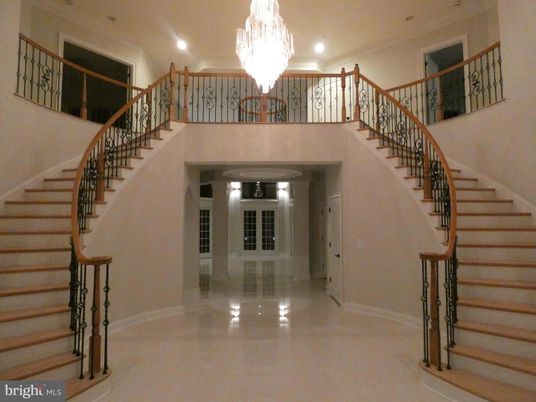 Chandelier, Interior, Recessed Lighting