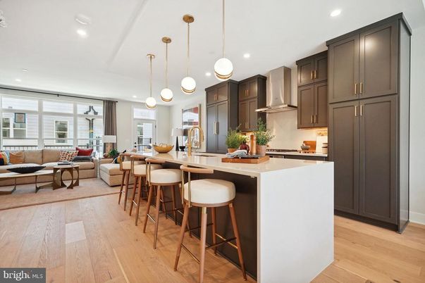 Interior, Kitchen, Living room, Pendant Lights, Recessed Lighting, Wood Texture Flooring
