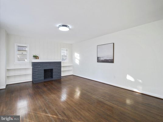 Empty room, Fireplace, Interior, Wood Texture Flooring