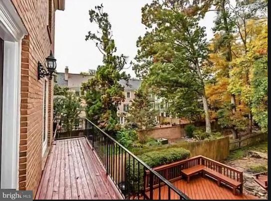 Exterior, Wood Texture Flooring