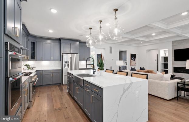 Interior, Kitchen, Living room, Pendant Lights, Recessed Lighting, Stainless Steel Appliances, Wood Texture Flooring