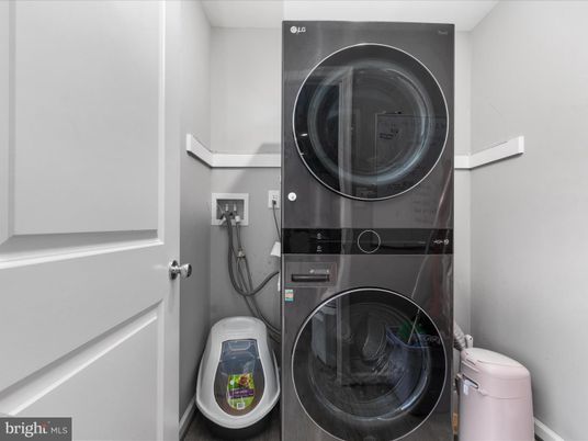 Interior, Utility Closets, Washer