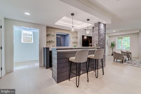 Interior, Pendant Lights, Recessed Lighting, Wood Texture Flooring