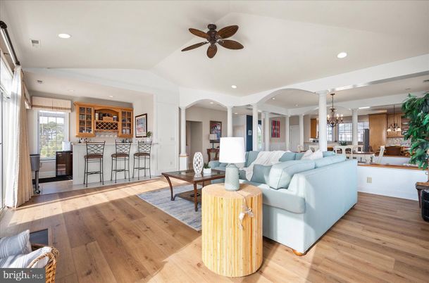 Interior, Kitchen, Living room, Pendant Lights, Recessed Lighting, Wood Texture Flooring