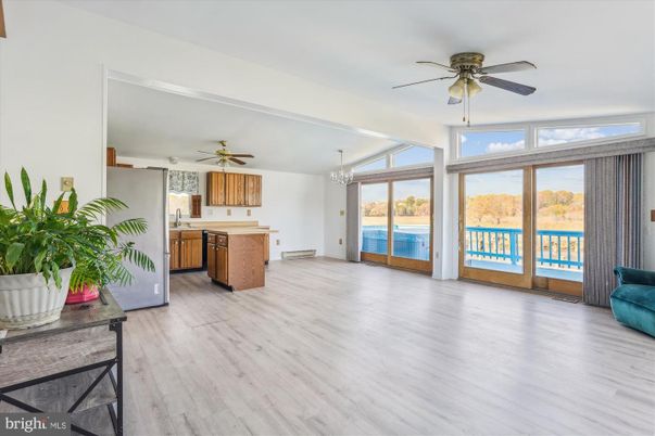 Chandelier, Interior, Kitchen, Wood Texture Flooring