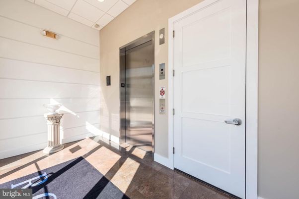 Elevator, Interior, Recessed Lighting