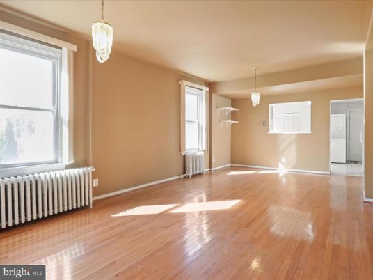 Empty room, Interior, Pendant Lights, Wood Texture Flooring
