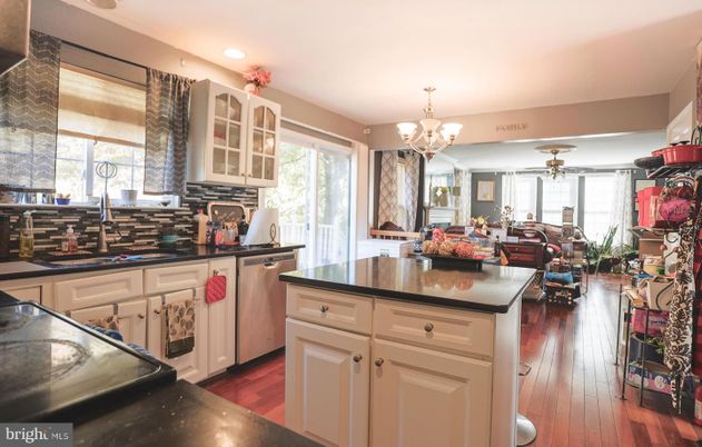 Chandelier, Interior, Kitchen, Recessed Lighting, Wood Texture Flooring