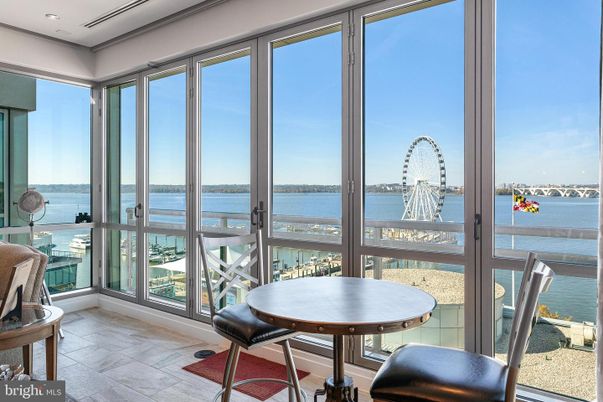 Interior, Recessed Lighting, Water