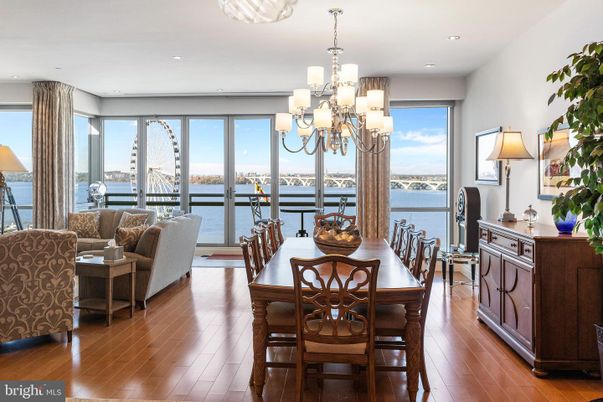 Chandelier, Dining room, Interior, Living room, Recessed Lighting, Water, Wood Texture Flooring
