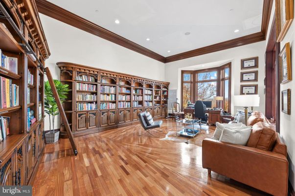 Home Office, Interior, Living room, Recessed Lighting, Wood Texture Flooring