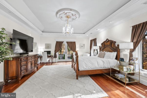 Bedroom, Chandelier, Interior, Recessed Lighting, Wood Texture Flooring