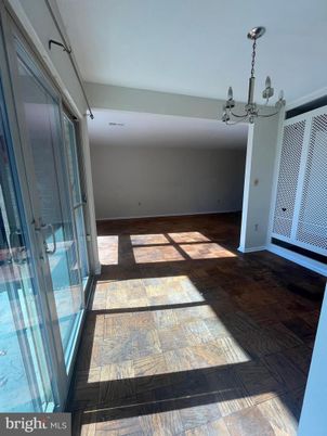 Chandelier, Empty room, Interior, Wood Texture Flooring