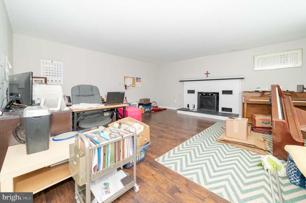 Fireplace, Home Office, Interior, Wood Texture Flooring