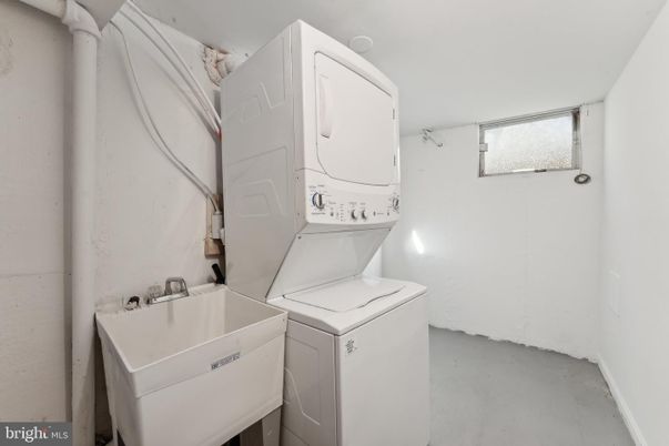 Interior, Utility Closets, Washer