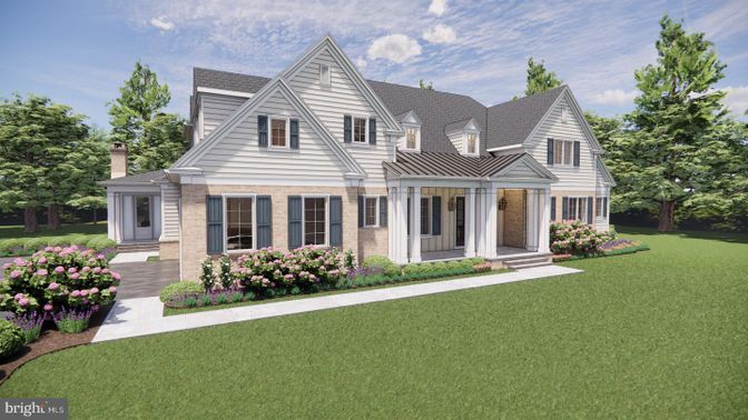 Backyard, Exterior, Facade, Farmhouse