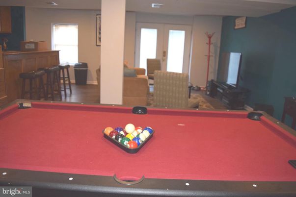 Billiard Table, Game Room, Interior, Recessed Lighting