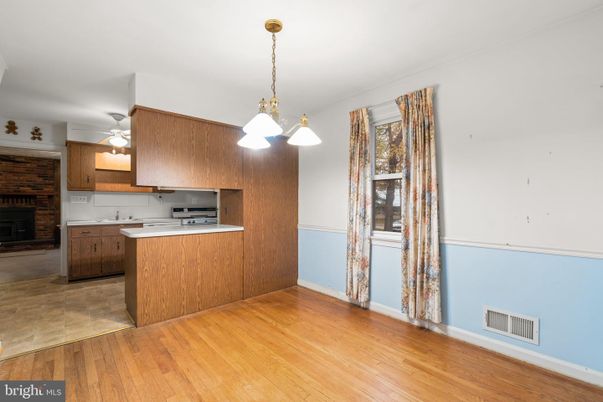 Fireplace, Interior, Kitchen, Pendant Lights, Wood Texture Flooring