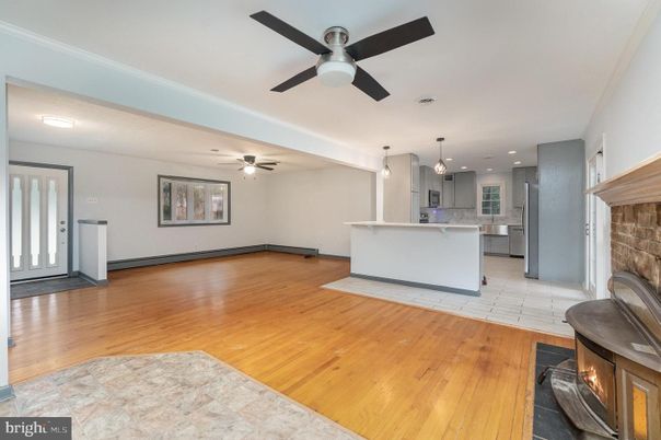 Fireplace, Interior, Kitchen, Pendant Lights, Recessed Lighting, Wood Texture Flooring