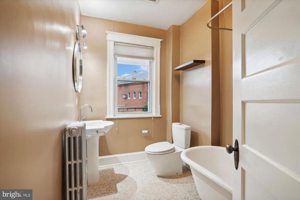 Bathroom, Free Standing Baths, Interior
