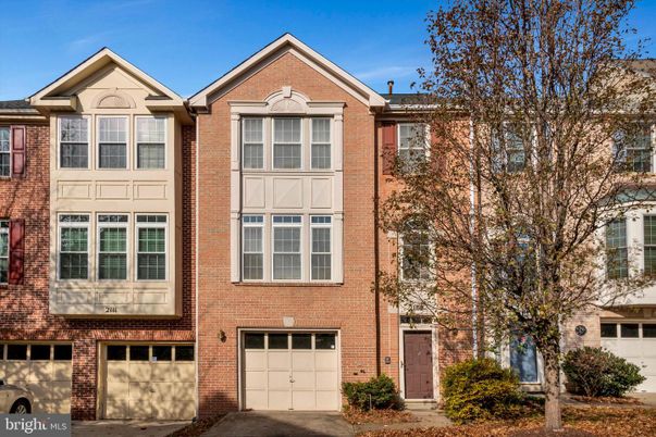 Attached, Exterior, Facade, Brick Facade, Rowhouse