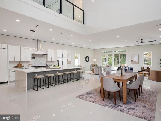 Dining room, Interior, Kitchen, Recessed Lighting