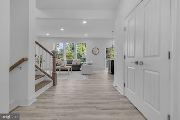 Interior, Living room, Pendant Lights, Recessed Lighting, Wood Texture Flooring