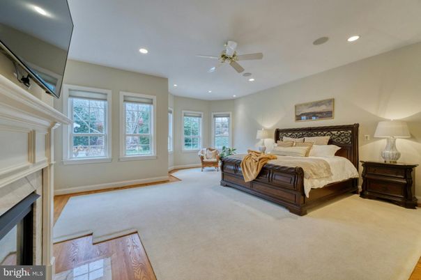 Bedroom, Fireplace, Interior, Recessed Lighting, Wood Texture Flooring