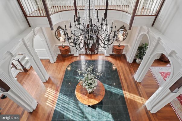 Chandelier, Interior, Wood Texture Flooring