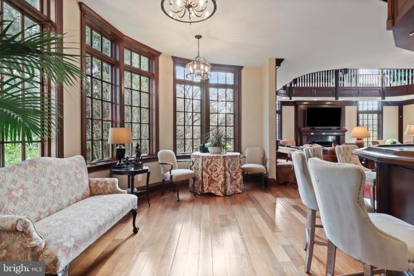 Chandelier, Interior, Living room, Pendant Lights, Wood Texture Flooring