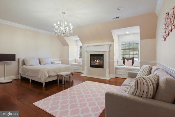 Bedroom, Chandelier, Fireplace, Interior, Recessed Lighting, Wood Texture Flooring