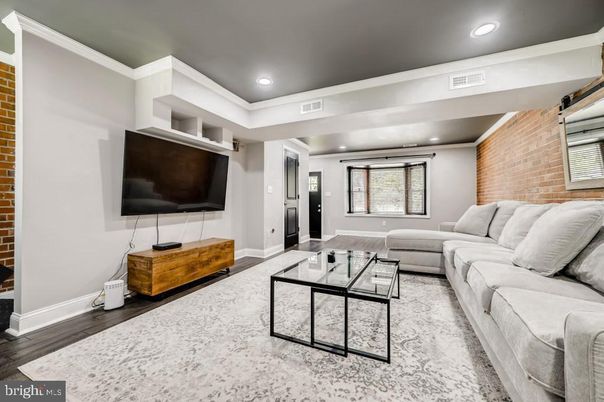 Interior, Living room, Recessed Lighting, Stone Walls, Wood Texture Flooring