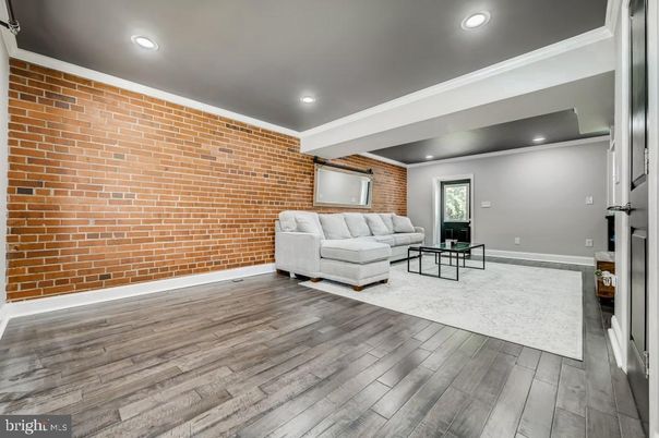 Interior, Living room, Recessed Lighting, Stone Walls, Wood Texture Flooring